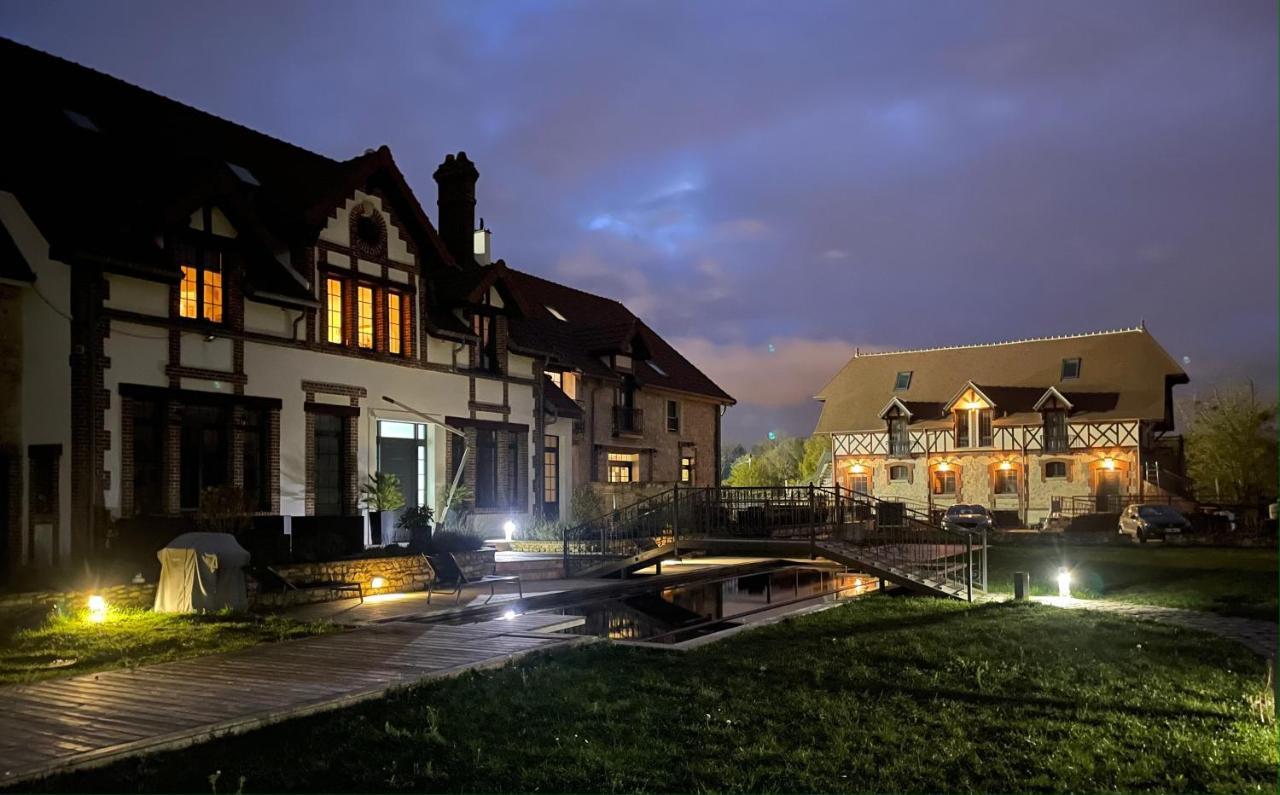 Appartamento Loft Sous Combles Aubergenville Esterno foto
