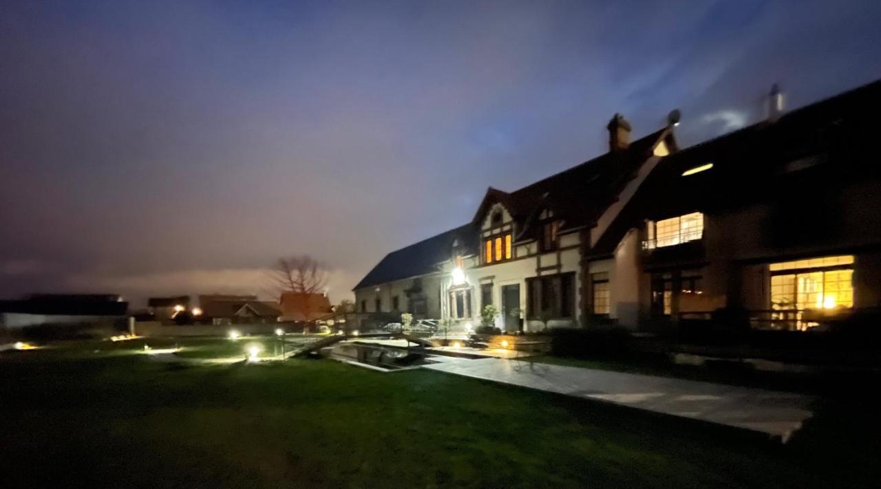 Appartamento Loft Sous Combles Aubergenville Esterno foto